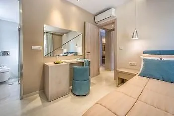 Hotel Avra Luxury