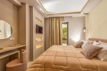 Avra Luxury Hotel